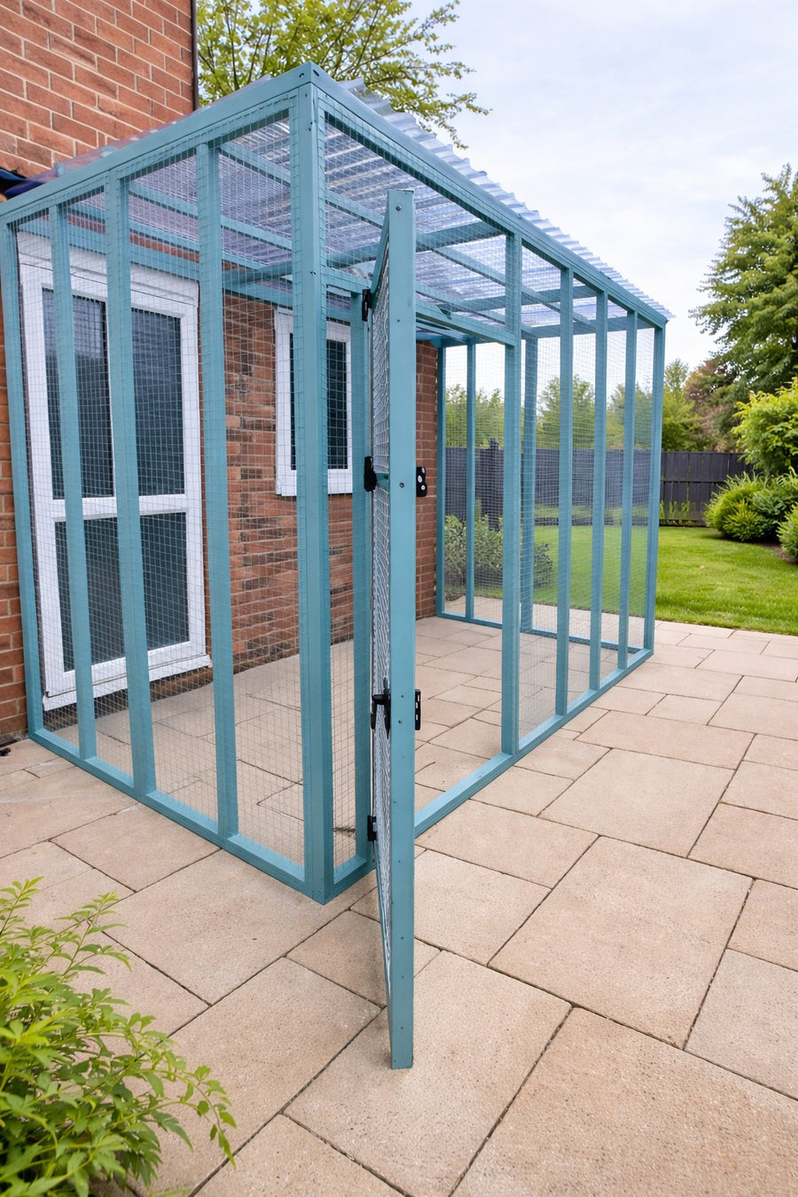 Catio / Cat Lean to Waterproof Roof