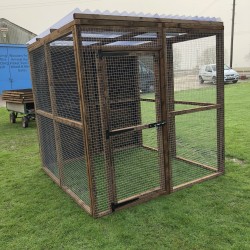 Free Standing Waterproof Chicken Run / Bird Aviary 6ft x 6ft 16G Free Standing Waterproof Chicken Run / Bird Aviary 6ft x 6ft 16G