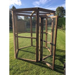 Hexagonal 6ft Bird Aviary Hexagonal 6ft Bird Aviary