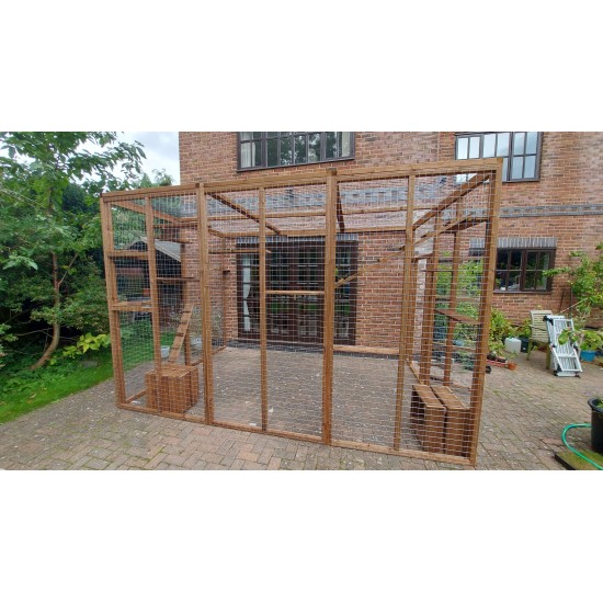 Catio / Cat Lean to 252cm x 378cm x 252cm 