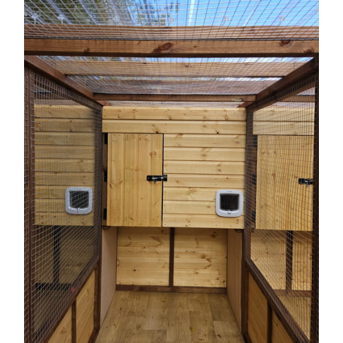 3 x Cat sleeping box enclosure 