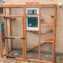 The Purrch Loft – Compact Cat Enclosure 5ft x 3ft x 7ft5