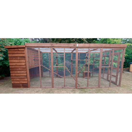 Cat House / Play Pen With Sleeping Box 12ft x 6ft Cat House / Play Pen With Sleeping Box 12ft x 6ft