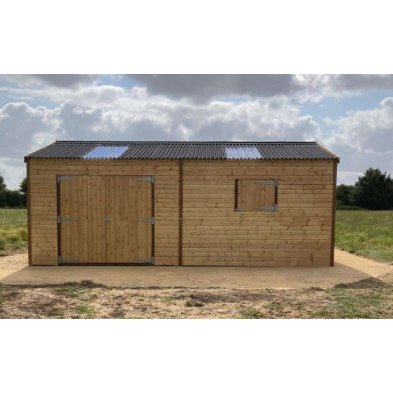 Standard Stables 24ft x 12ft