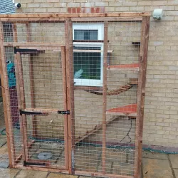 The Purrch Loft – Compact Cat Enclosure 5ft x 3ft x 7ft5 🐾🏡✨