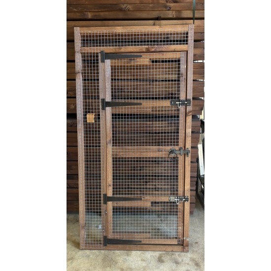 Aviary Door Panel 6ft x 3ft 16G Wire Mesh (184 x 94cm) Aviary Door Panel 6ft x 3ft 16G Wire Mesh (184 x 94cm)
