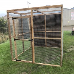 Bird Aviary with 2 Fully Boarded Panels - 6ft x 6ft 19G Chicken Run Budget Enclosure Bird Aviary with 2 Fully Boarded Panels - 6ft x 6ft 19G Chicken Run Budget Enclosure
