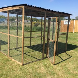 Waterproof Walk in 6ft x 9ft Chicken Run / Bird Aviary