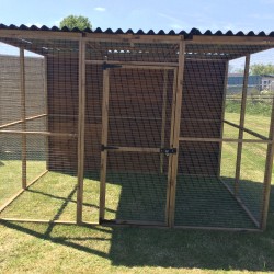 Waterproof Walk in with 3 Fully Boarded Panels 6ft x 9ft Chicken Run / Bird Aviary