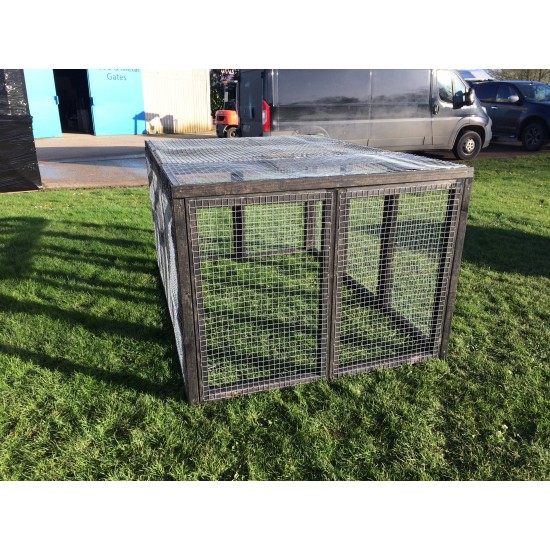 13 Aviary 16G 1" Fox / Dog Proof Rabbit Run