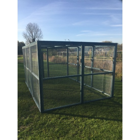 Chicken run 8ft x 12ft Chicken Fox Proof Cat Pen Painted Blue