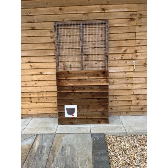 Mesh Locking Cat Flap Half Boarded Panel 6x3