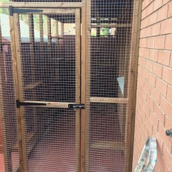 Tightly Fitting Catio