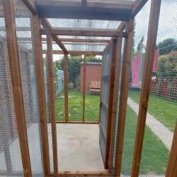 6ft x 6ft  Freestanding Catio with security door 16G 1" x 1" wire mesh 6ft x 6ft  Freestanding Catio with security door 16G 1" x 1" wire mesh