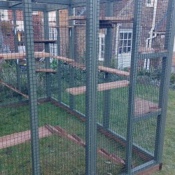 Freestanding Bespoke Green Sleeping Box Enclosure