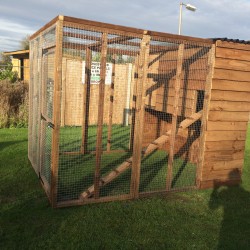 Cat Run With Raised Sleeping Box 6FT x 6FT