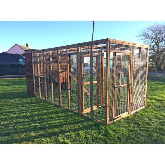 Cat Run With Sleeping box 14ft+ & Internal Safety Door