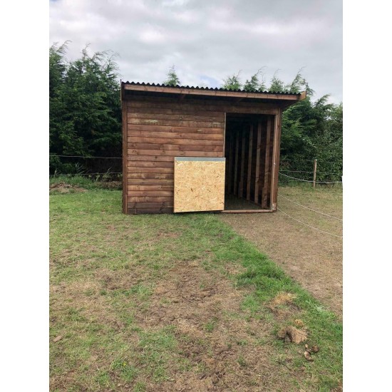 12ft x 12ft Animal  Horse Field Shelter / Stable - Options of Skids, Overhang, Kickboards, Doors & More