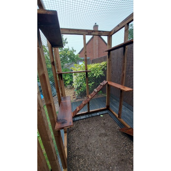 Bespoke 2 enclosures connected by tunnel