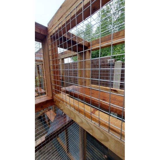 Bespoke 2 enclosures connected by tunnel