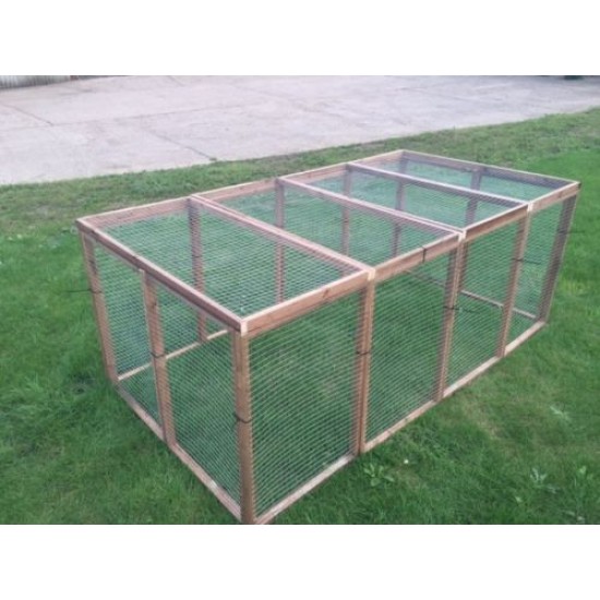 Rabbit Run 8ft x 4ft with roof