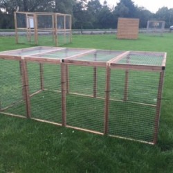 Rabbit Run 8ft x 4ft with roof Rabbit Run 8ft x 4ft with roof